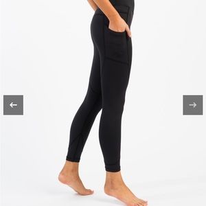 Black leggings 7/8 24”, size 4 (new w/ tag)